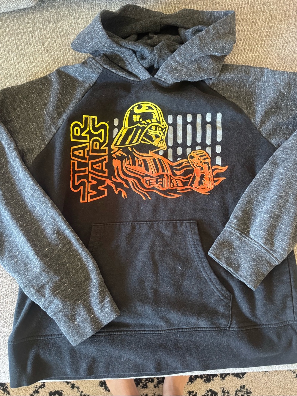 Star Wars Black & Gray Darth Vader Graphic Hooded Sweatshirt